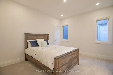 Richmond Hill Rural Richmond Hill community 43 Longworth Ave For Sale