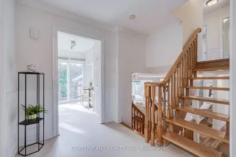 Markham Markham Village community 7 Avondale Cres For Sale