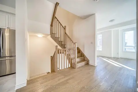 Markham Wismer community 25 Chicago Ln For Sale