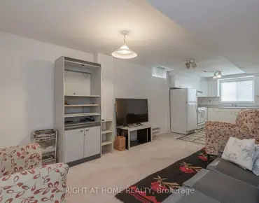19 Western Skies Crt East Woodbridge - 4 beds 4 baths 2 parking space(s) listed at $1499900