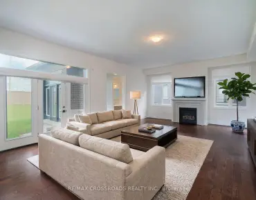 65 Terravista Cres Vellore Village - 4 睡房 6 卫生间 3 车位叫价2299900加元
