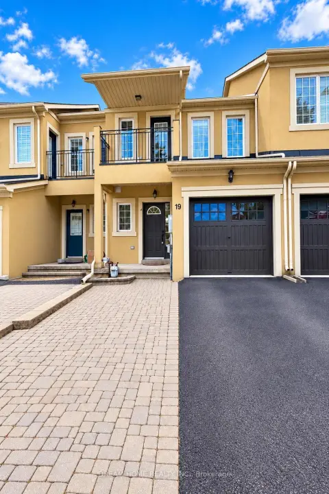 Richmond Hill Rouge Woods community 19 Rustic Ave For Sale