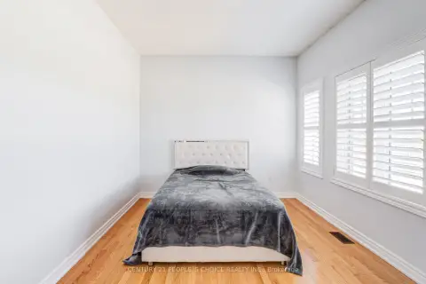 Vaughan Kleinburg community 257 East's Corners Blvd For Sale