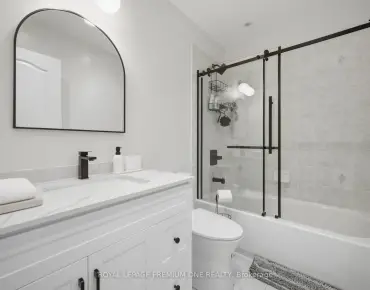 169 Venice Gate Dr Vellore Village - 3 睡房 4 卫生间 1 车位叫价1019000加元