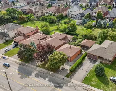 
221 Elgin Mills Rd W Mill Pond - 2 beds 2 baths 2 parking space(s) listed at $1175900