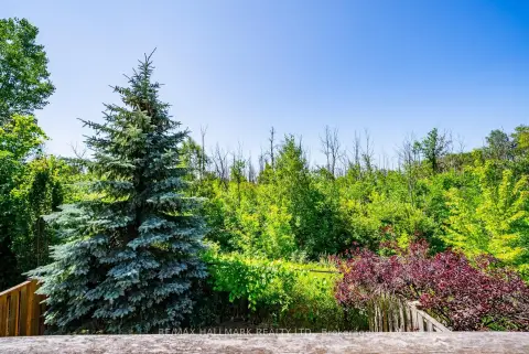 Whitchurch-Stouffville Stouffville community 281 Reeves Way Blvd For Sale