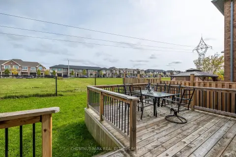 Markham Victoria Manor-Jennings Gate community 57 James Joyce Dr For Sale