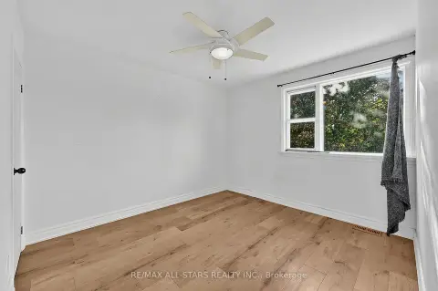 Richmond Hill Crosby community 333 Neal Dr For Sale
