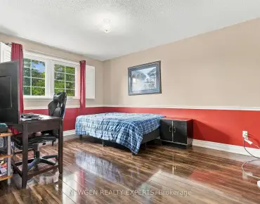 
40 Foundry Cres E Raymerville - 4 beds 4 baths 2 parking space(s) listed at $1650000