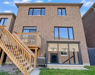144 Mckean Dr Stouffville - 4 beds 4 baths 2 parking space(s) listed at $1180000