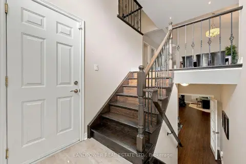 Richmond Hill Rouge Woods community 109 Melbourne Dr For Sale