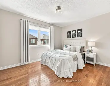 
9 Grand Oak Dr Oak Ridges - 3 beds 4 baths 2 parking space(s) listed at $1299000