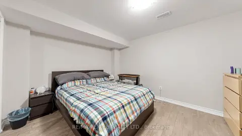Richmond Hill Oak Ridges Lake Wilcox community 7 Sundew Ln For Sale