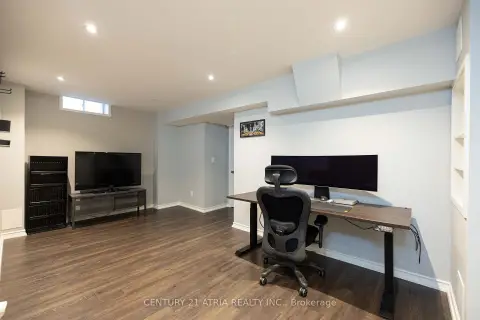 Whitchurch-Stouffville Stouffville community 85 Vera Lynn Cres For Sale