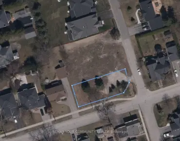 110 William St Stouffville -  睡房  卫生间  车位叫价899000加元