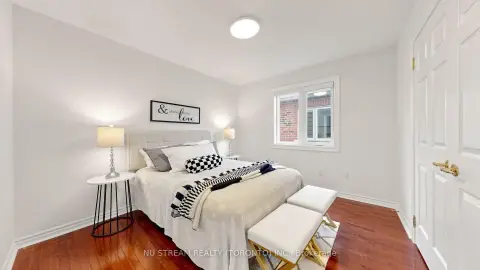 Markham Angus Glen community 26 Port Rush Trl For Sale