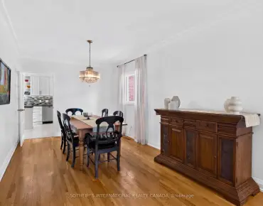 
15 Klamath Crt Maple - 4 beds 4 baths 2 parking space(s) listed at $1349000