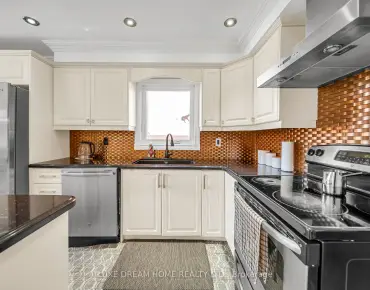 
78 Governor Cres East Woodbridge - 4 beds 4 baths 2 parking space(s) listed at $1525000