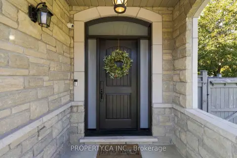 Vaughan Patterson community 52 Woodville Dr For Sale