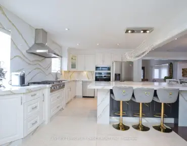 
59 Yorkland St Devonsleigh - 4 beds 5 baths 2 parking space(s) listed at $1799000