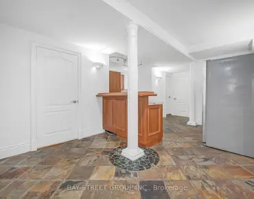 231 Shaftsbury Ave N Westbrook - 4 beds 4 baths 3 parking space(s) listed at $1968000