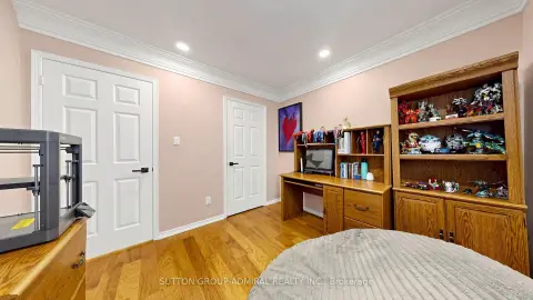 Richmond Hill Westbrook community 104 Topham Cres For Sale
