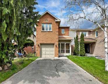 
Monaco Cres <a href='https://luckyalan.com/community.php?community=Richmond Hill:Rouge Woods'>Rouge Woods, Richmond Hill</a> 3 beds 3 baths 2 garage $1.389M