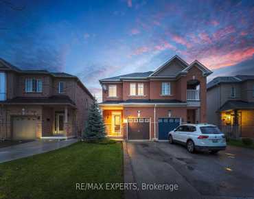 
20 Michael Fisher Ave <a href='https://luckyalan.com/community.php?community=Vaughan:Patterson'>Patterson, Vaughan</a> 4 beds 6 baths 2 garage $2.451M