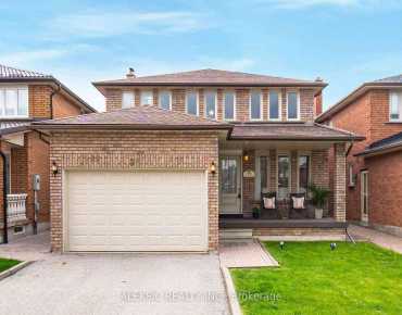 
1 Gale Way <a href='https://luckyalan.com/community.php?community=Vaughan:Maple'>Maple, Vaughan</a> 3 beds 4 baths 1 garage $1.315M