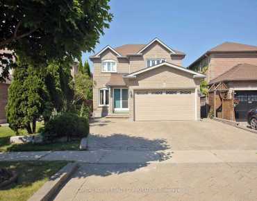 61 Mabley Cres Lakeview Estates, Vaughan 3 beds 3 baths 1 garage $1.15M