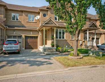 250 Hopecrest Rd Cachet, Markham 5 beds 5 baths 2 garage $1.899M