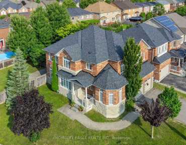 47 Hartwell Way Bayview Northeast, Aurora 4 beds 5 baths 2 garage $2M
