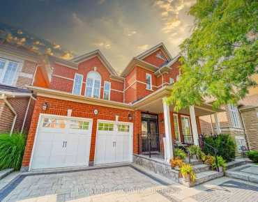 35 Eakins Dr Bayview Northeast, Aurora 2 beds 4 baths 2 garage $1.598M