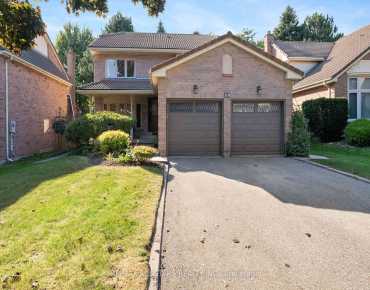 114 Risebrough Crct Milliken Mills West, Markham 4 beds 4 baths 2 garage $1.675M