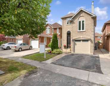 
30 Elmpark Crt <a href='https://luckyalan.com/community_CN.php?community=Richmond Hill:Devonsleigh'>Devonsleigh, Richmond Hill</a> 3 beds 4 baths 1 garage $1.4M
