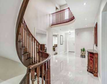 155 Mapes Ave <a href='https://luckyalan.com/community.php?community=Vaughan:West Woodbridge'>West Woodbridge, Vaughan</a> 5 beds 4 baths 2 garage $1.7M
