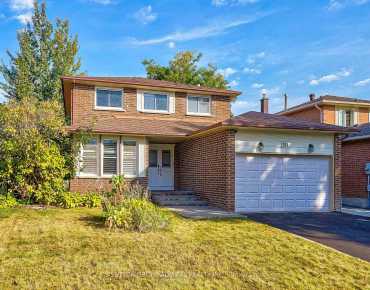 
146 Thoms Cres Central Newmarket, Newmarket 3 beds 4 baths 1 garage $998K