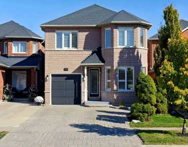 
Autumn Hill Blvd <a href='https://luckyalan.com/community.php?community=Vaughan:Patterson'>Patterson, Vaughan</a> 5 beds 5 baths 2 garage $1.998M