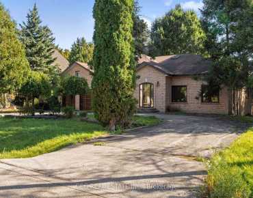 
92 Solway Ave <a href='https://luckyalan.com/community.php?community=Vaughan:Maple'>Maple, Vaughan</a> 4 beds 4 baths 2 garage $1.46M