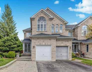 53 Topham Cres Westbrook, Richmond Hill 4 beds 4 baths 2 garage $1.7M