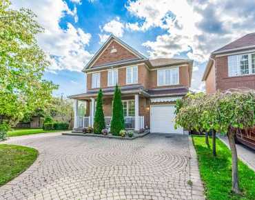 
745 Candlestick Circ Hurontario, Mississauga 3 beds 4 baths 1 garage $1.05M