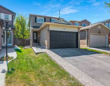 6962 Harris Rd Meadowvale, Mississauga 3 beds 4 baths 2 garage $1.3M
