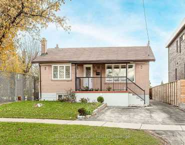 
Lenarthur Dr Clarkson, Mississauga 3 beds 3 baths 1 garage $1.499M