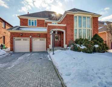 
5563 Lockengate Crt Hurontario, Mississauga 3 beds 4 baths 2 garage $1.247M