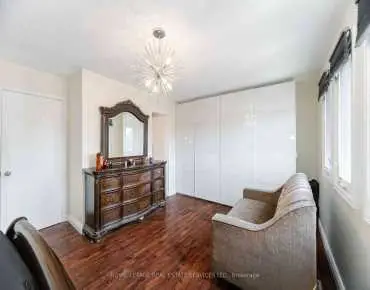 
3438 Martins Pine Cres Erin Mills, Mississauga 3 beds 3 baths 1 garage $949.999K