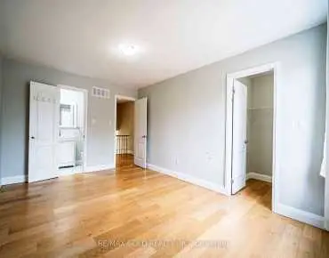 4032 Teakwood Dr Creditview, Mississauga 3 beds 4 baths 1 garage $1.09M
