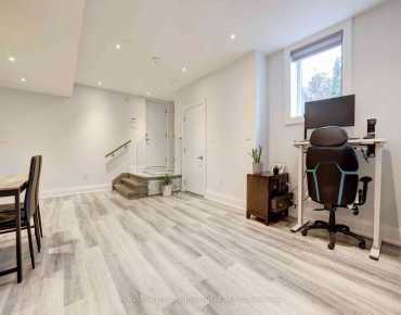 7289 Terragar Blvd Lisgar, Mississauga 4 beds 5 baths 2 garage $1.549M