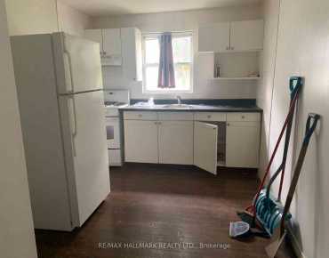 
70 Crossbow Cres <a href='https://luckyalan.com/community.php?community=Toronto:Pleasant View'>Pleasant View, Toronto</a> 4 beds 2 baths  garage $975K