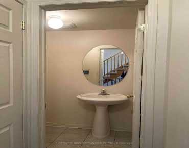 173 Torbarrie Rd Downsview-Roding-CFB, Toronto 3 beds 3 baths 1 garage $660K
