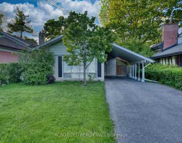 30 Chiswell Cres <a href='https://luckyalan.com/community.php?community=Toronto:Willowdale East'>Willowdale East, Toronto</a> 3 beds 4 baths 1 garage $1.388M